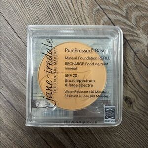 Powder refill in Sweet Honey